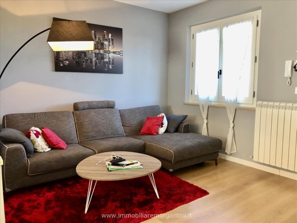 casa indipendente in vendita a Sarteano