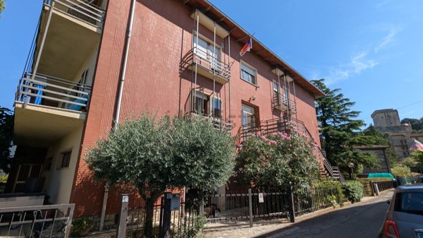 casa indipendente in vendita a Sarteano