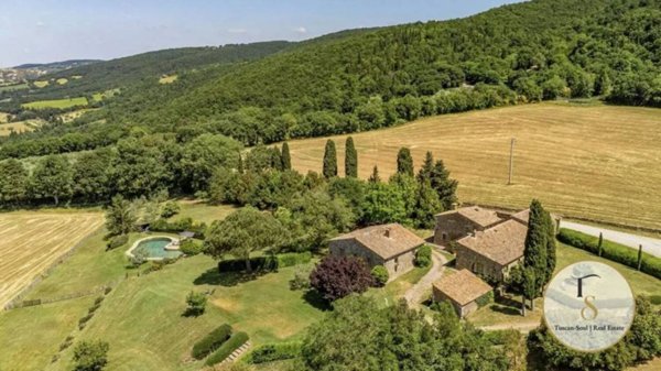 casa indipendente in vendita a Sarteano