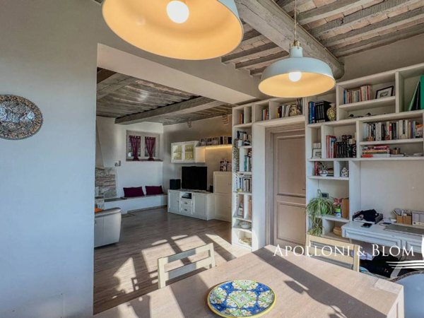 casa indipendente in vendita a Sarteano