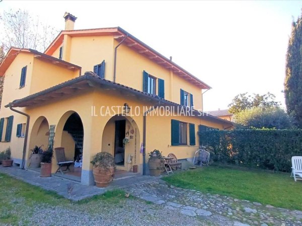 casa indipendente in vendita a Sarteano