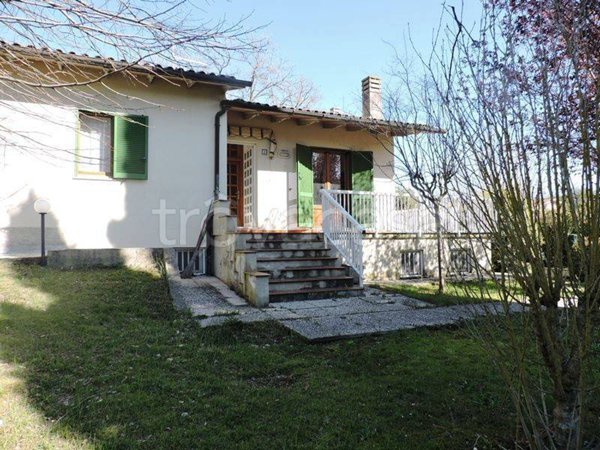 casa indipendente in vendita a Sarteano