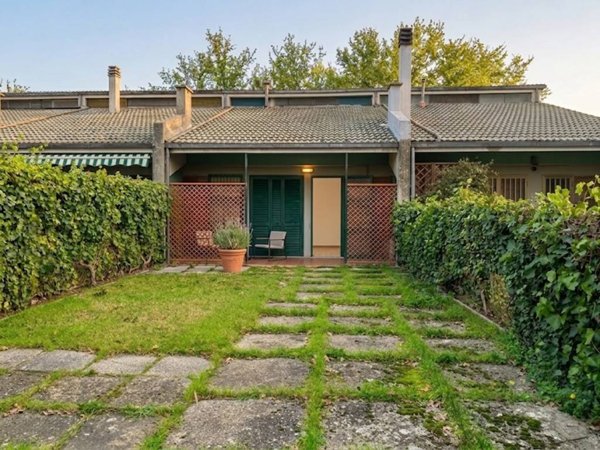 casa indipendente in vendita a Sarteano