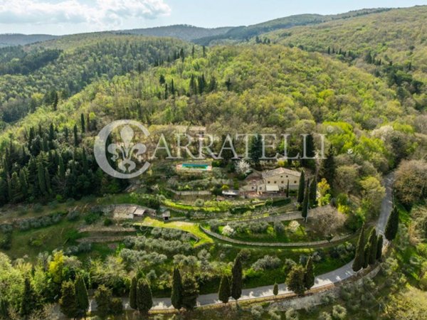 casa indipendente in vendita a Sarteano