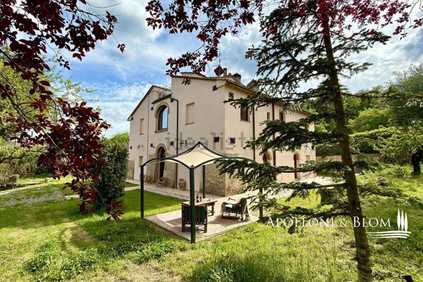 casa indipendente in vendita a Sarteano