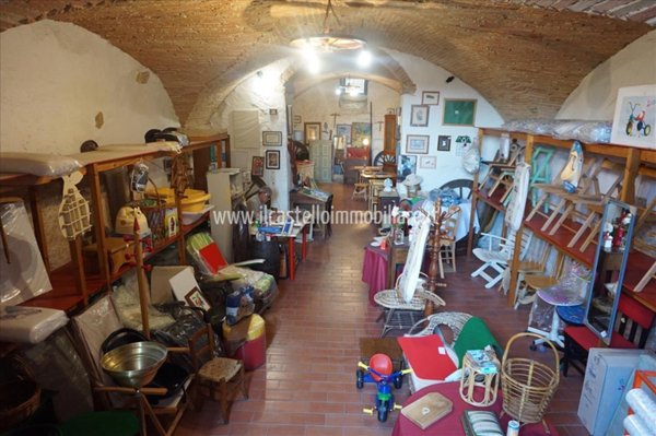 locale commerciale in vendita a Sarteano in zona Castiglioncello del Trinoro