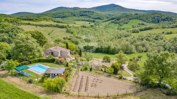 casale in vendita a Sarteano in zona Castiglioncello del Trinoro