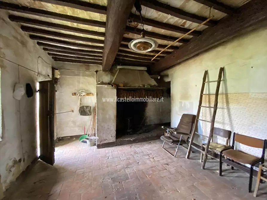 intera palazzina in vendita a Sarteano