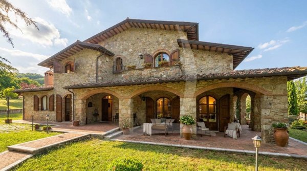 casa indipendente in vendita a Sarteano