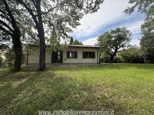 casa indipendente in vendita a Sarteano