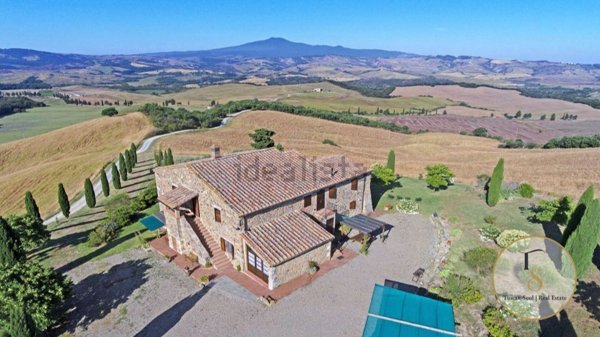 casale in vendita a Sarteano
