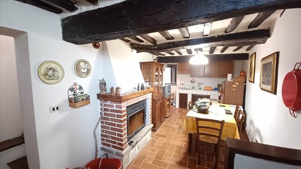 appartamento in vendita a Sarteano in zona Castiglioncello del Trinoro