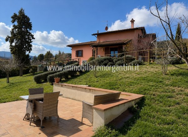 casa indipendente in vendita a Sarteano