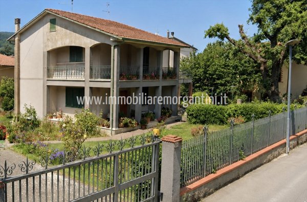casa indipendente in vendita a Sarteano