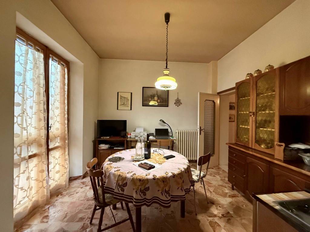 casa indipendente in vendita a Sarteano