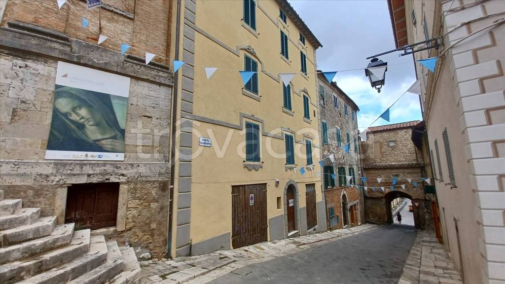 casa indipendente in vendita a Sarteano