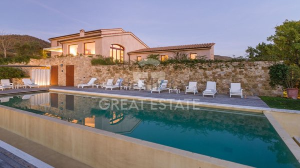 casa indipendente in vendita a Sarteano