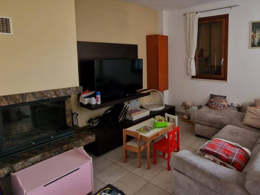 appartamento in vendita a Siena in zona Monteliscai