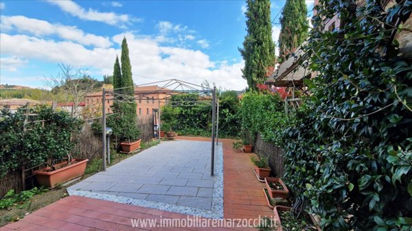 appartamento in vendita a Siena in zona Montalbuccio