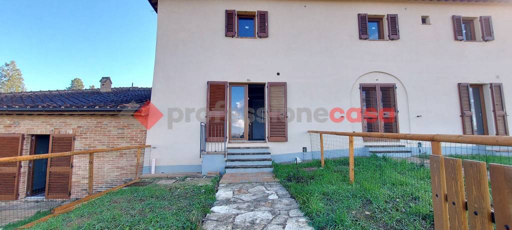 appartamento in vendita a Siena in zona Isola d'Arbia