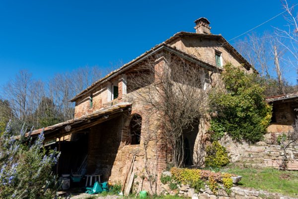 casa indipendente in vendita a Siena in zona Costafabbri