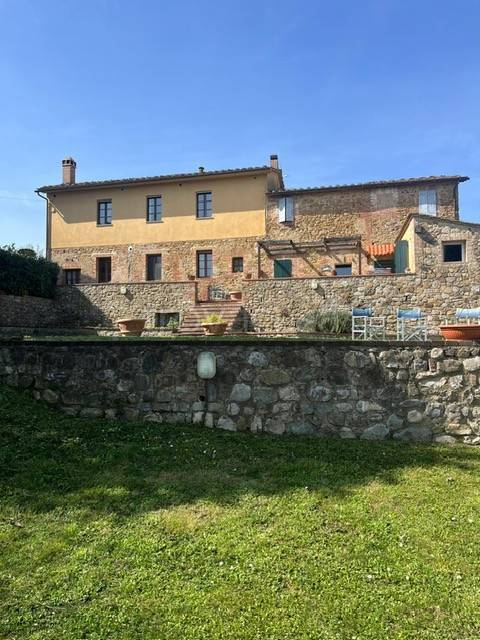 casa indipendente in vendita a Siena in zona Pieve a Bozzone