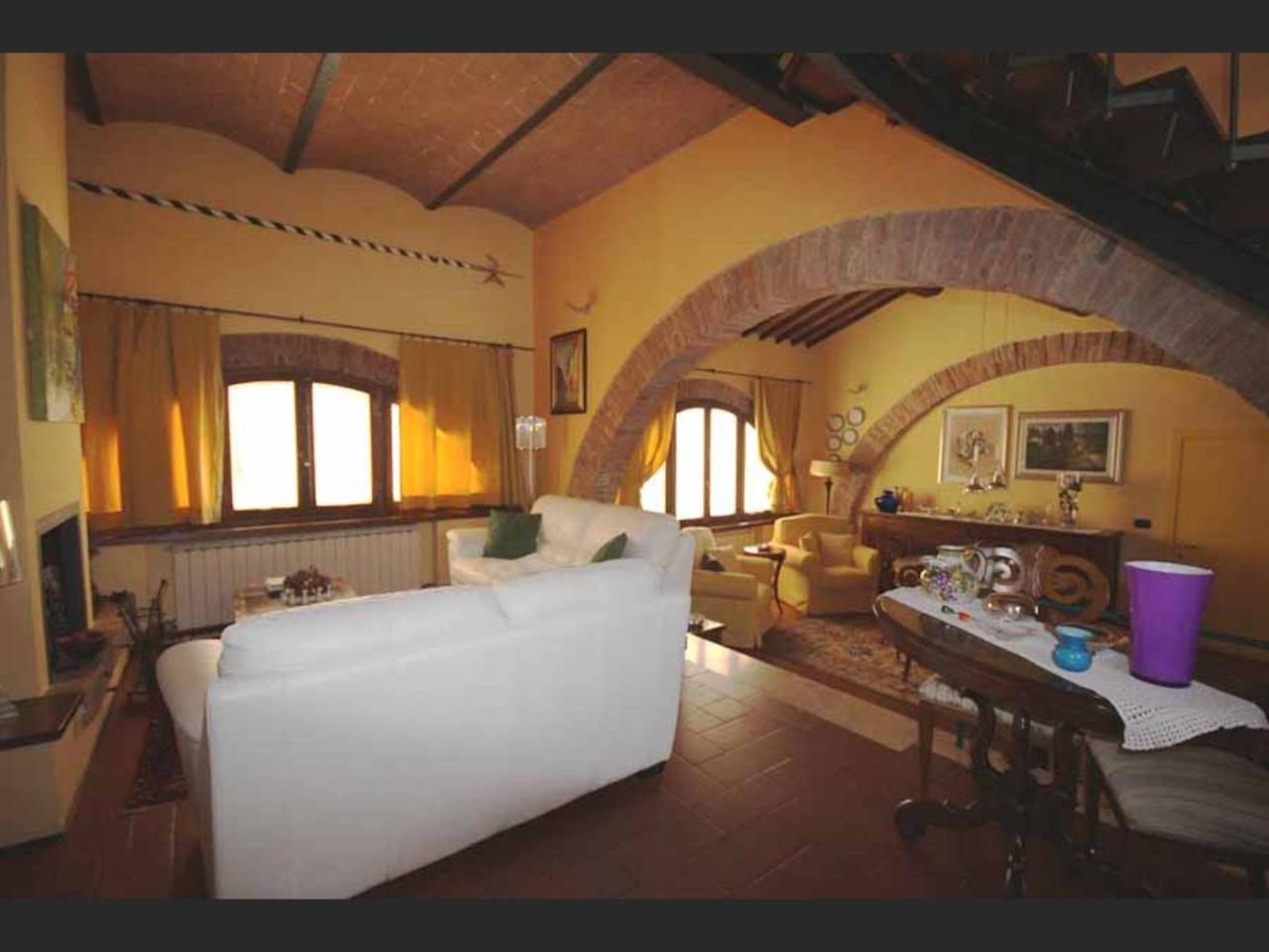 casa indipendente in vendita a Siena in zona San'Andrea a Montecchio