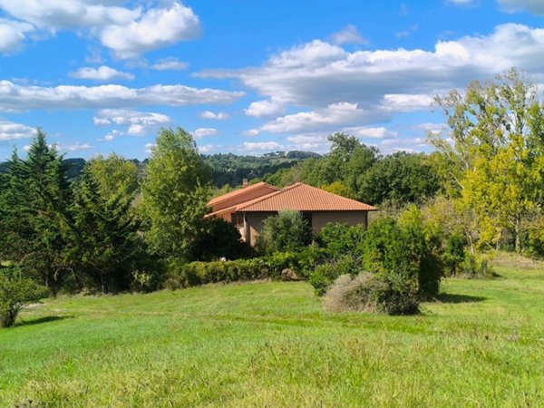 villa in vendita a Siena in zona Santa Regina