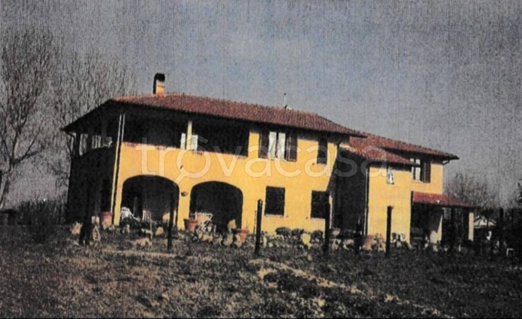 casa indipendente in vendita a Siena in zona Monteliscai