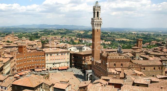 negozio in vendita a Siena