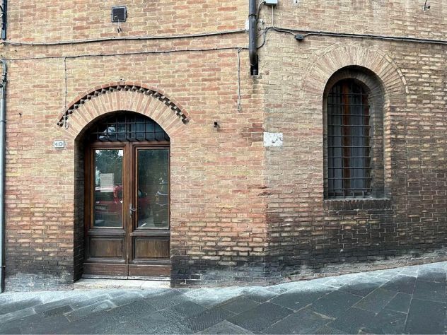 ufficio in vendita a Siena in zona Centro Città