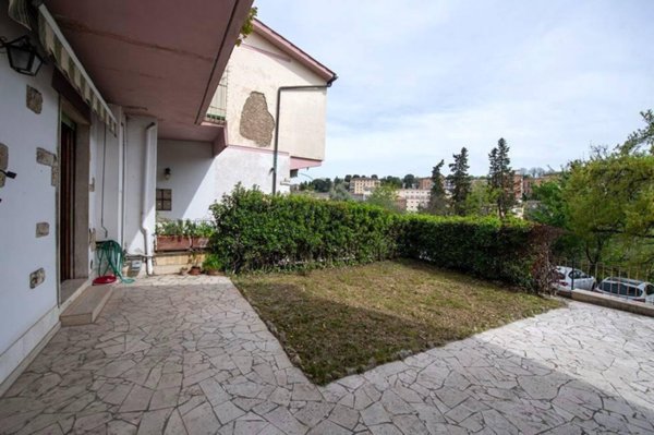 appartamento in vendita a Siena in zona Centro Città