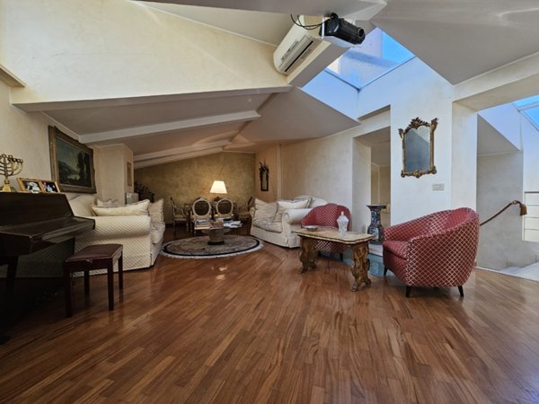 appartamento in vendita a Siena in zona Centro Città