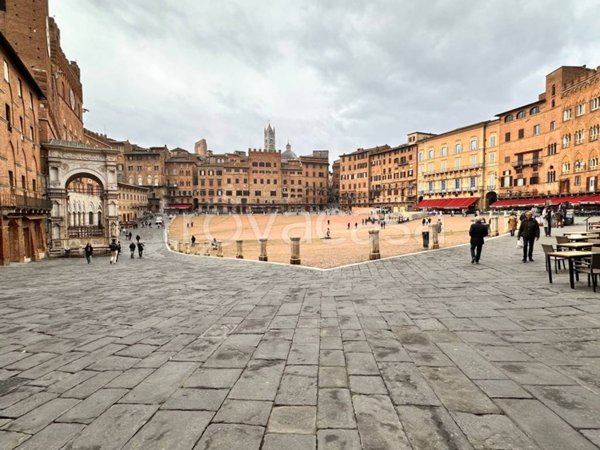 negozio in vendita a Siena in zona Centro Città