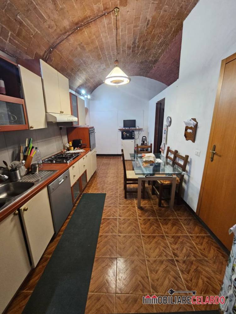 appartamento in vendita a Siena
