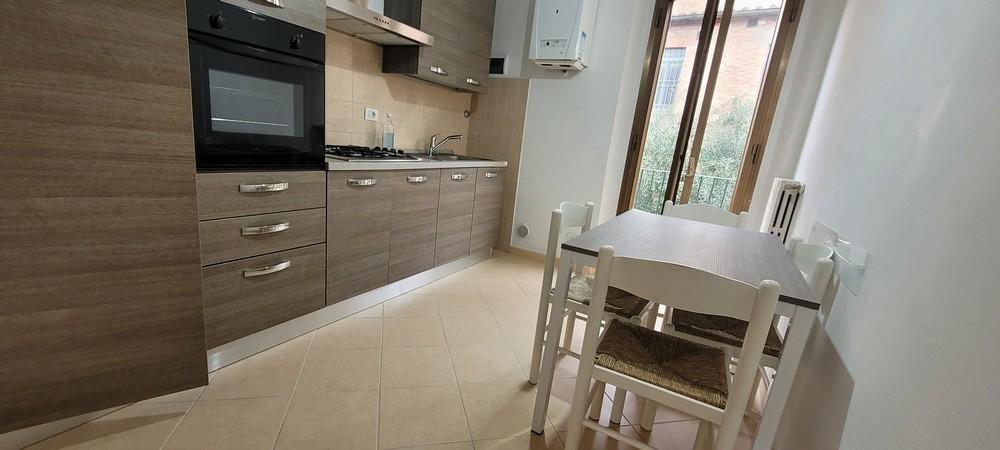 casa indipendente in vendita a Siena