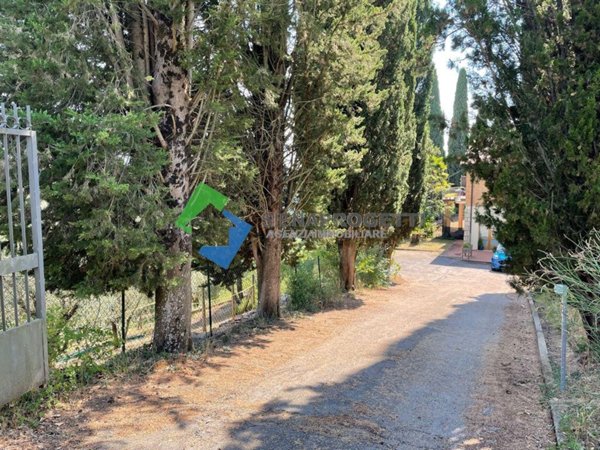 appartamento in vendita a Siena in zona La Pergola