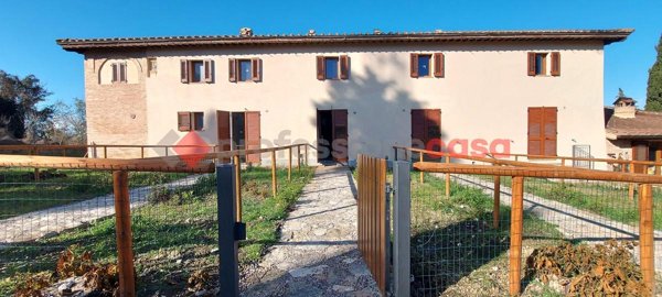 appartamento in vendita a Siena in zona Taverne d'Arbia