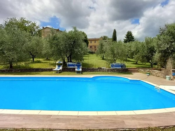 casale in vendita a Siena in zona Monteliscai