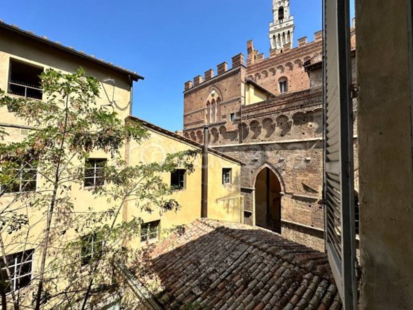 appartamento in vendita a Siena in zona Centro Città