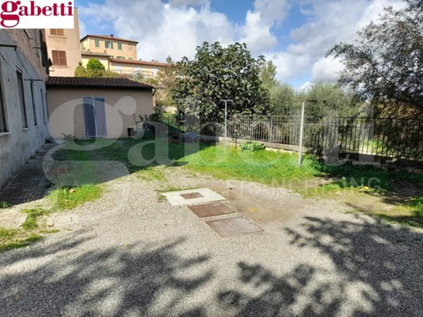 appartamento in vendita a Siena in zona Centro Città