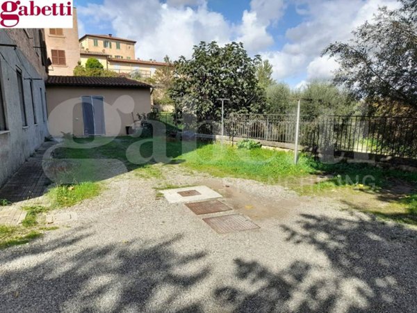 appartamento in vendita a Siena in zona Centro Città