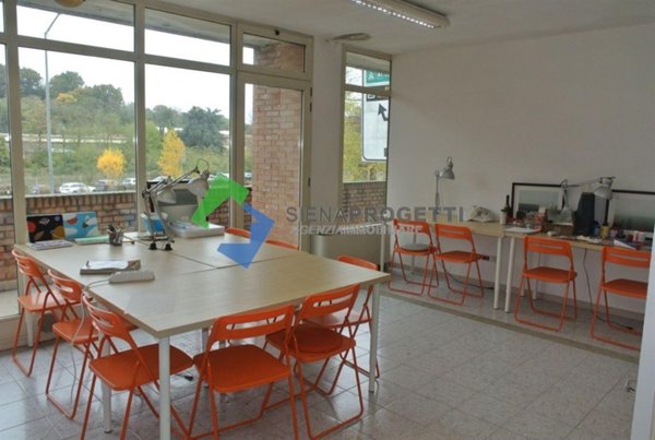 ufficio in vendita a Siena in zona Centro Città