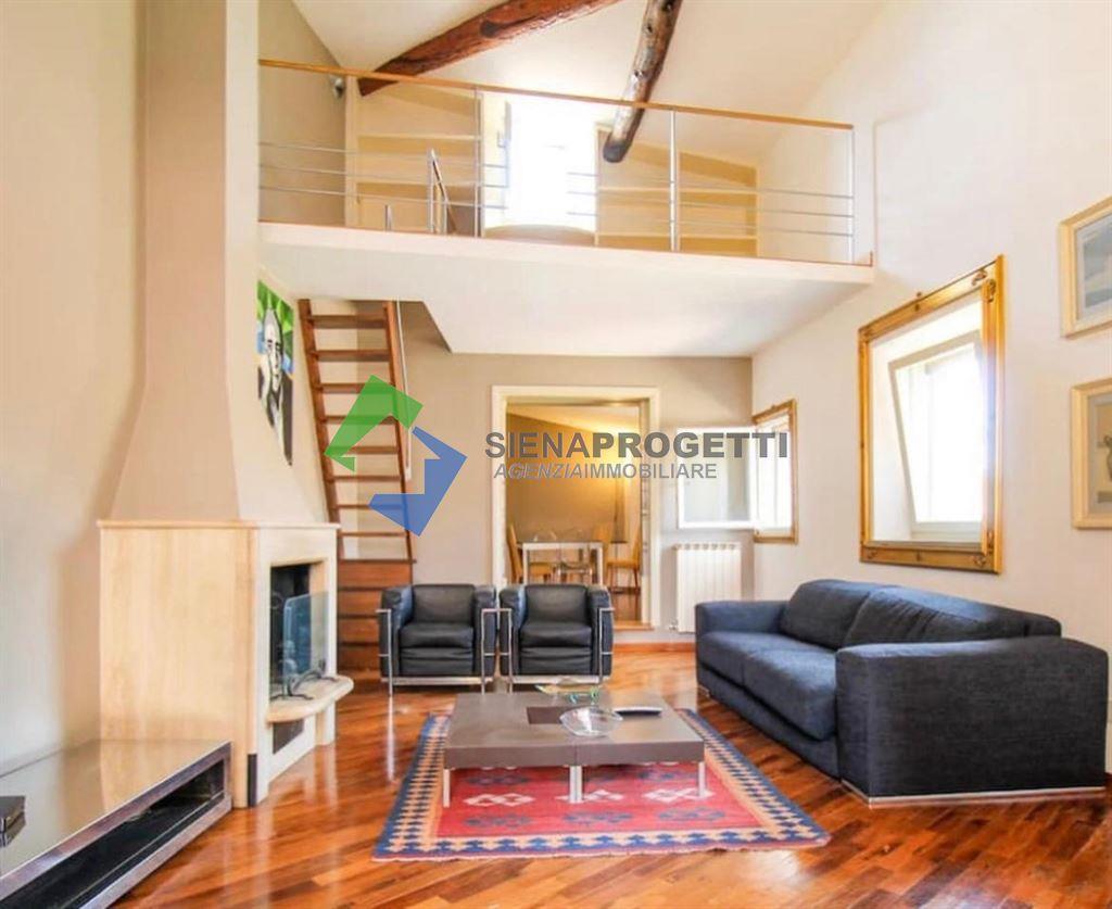 appartamento in vendita a Siena in zona Centro Città