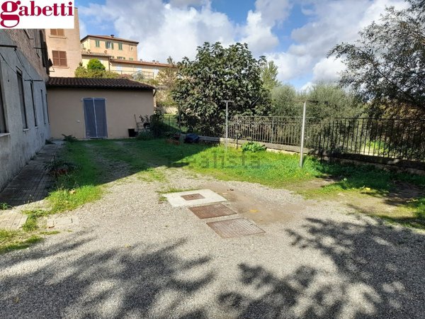 appartamento in vendita a Siena in zona Centro Città
