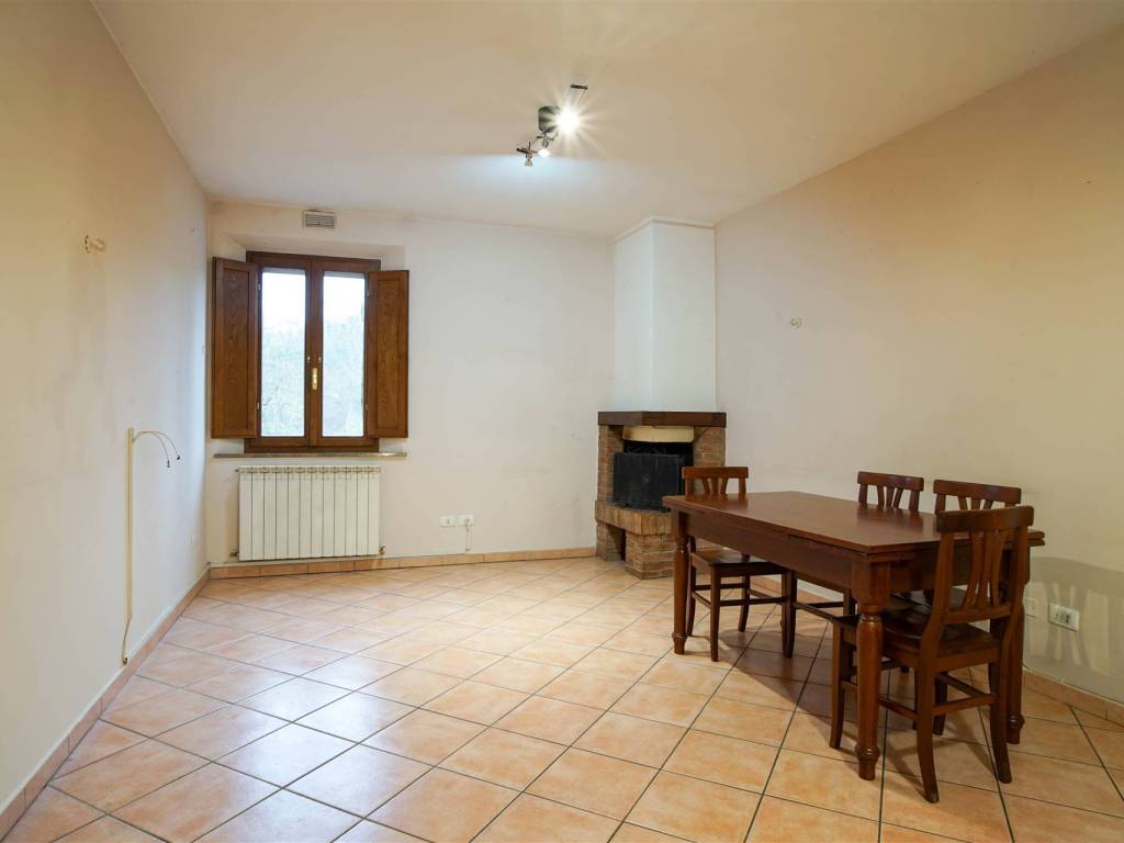 appartamento in vendita a Siena in zona Vico d'Arbia