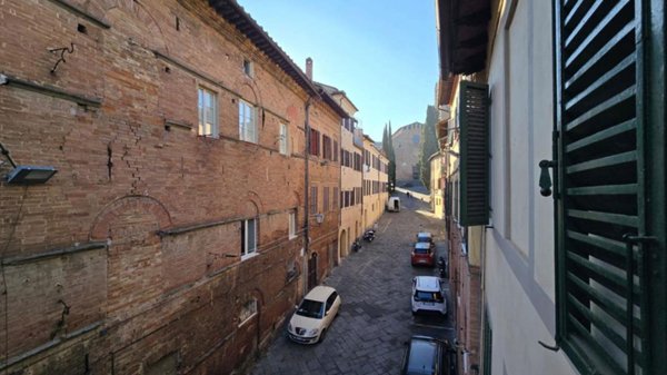 appartamento in vendita a Siena in zona Centro Città