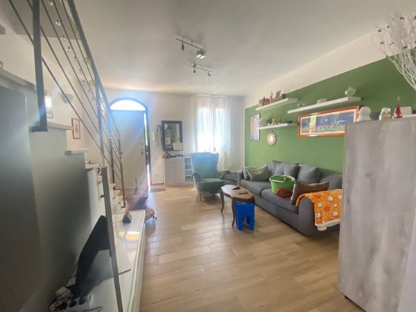 appartamento in vendita a Siena in zona Montalbuccio