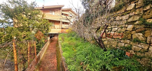 appartamento in vendita a Siena in zona San Miniato
