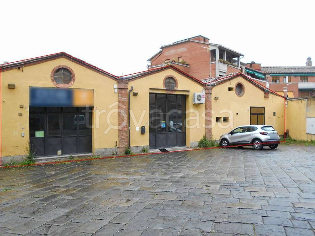 quadrivano in vendita a Siena